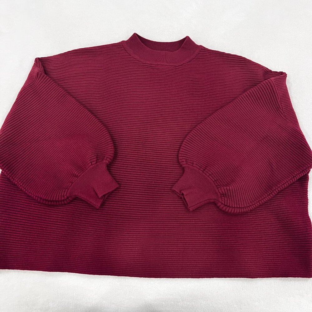 Avara Sweater - Picture 5 of 11
